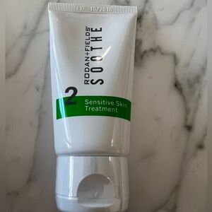 Rodan + Fields Soothe 2 Treatment and 3 Moisture - NEW